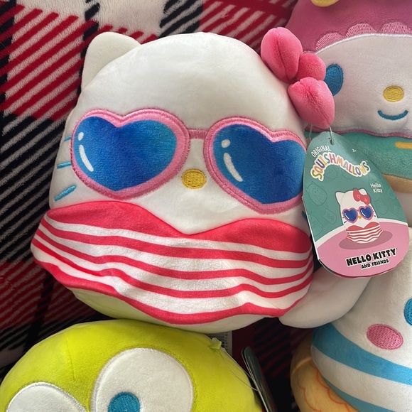 NWT Sanrio Hello Kitty Squishmallows lot of 4 - Picture 2 of 8